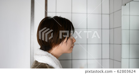 女性肖像 62803624