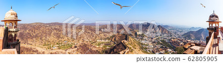 View on Jaipur and the Aravalli Range, India, View on Jaipur and the Aravalli Range, India, 62805905