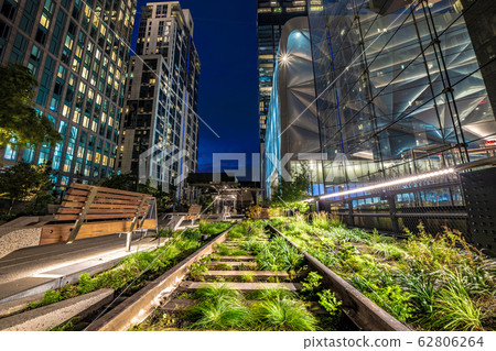 Former railway tracks at the High Line Park 62806264