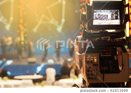 Video DSLR Camera social network live recording on Video DSLR Camera social network live recording on 62811699