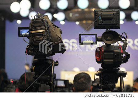 Video DSLR Camera social network live recording on Video DSLR Camera social network live recording on 62811735