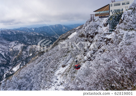 Mie Prefecture Winter Gozaisho Ropeway Yamagamikoen Station on the summit 62819801