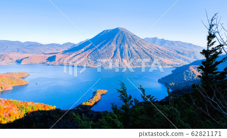 Lake Chuzenji and Mt. Nantai in Autumn (From the Hangetsuzan Observatory) Lake Chuzenji and Mt. Nantai in Autumn (From the Hangetsuzan Observatory) 62821171