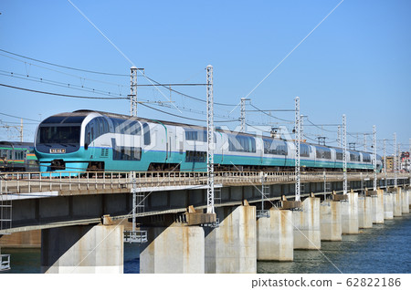 東海道本線茅崎平塚JR東系列251 RE-1組織（大宮）“ Super View Odoriko” 62822186