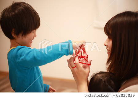 Parent and child Parent and child 62825839