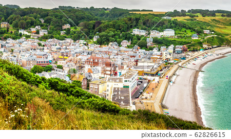 Panorama of natural chalk cliffs of Etretat Panorama of natural chalk cliffs of Etretat 62826615