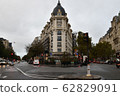 Buildings in Paris 62829091