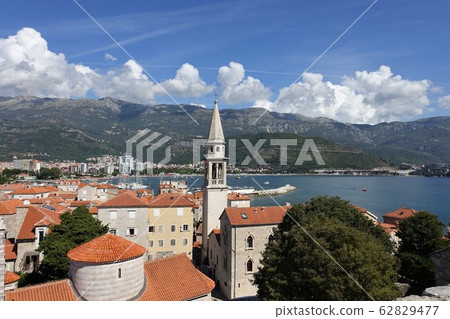Budva skyline 62829477