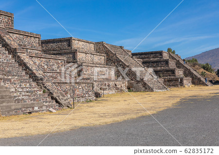 The Pyramids in ancient city of Teotihuacan in Mexico. The Pyramids in ancient city of Teotihuacan in Mexico. 62835172
