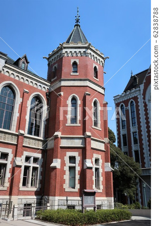 Keio University Mita Campus 62838788