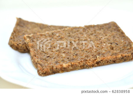 黑麥麵包/奇亞籽配黑麥麵包/奇亞籽 黑麥麵包/奇亞籽配黑麥麵包/奇亞籽 62838958