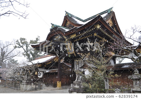 北野天滿宮在雪中 北野天滿宮在雪中 62839174