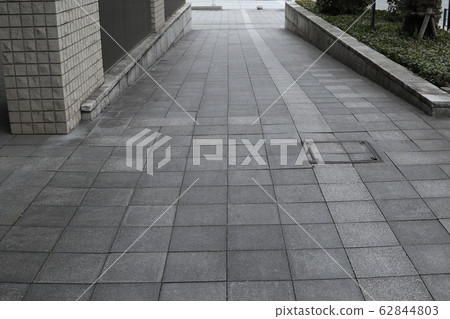 Barrier-free passage Barrier-free passage 62844803