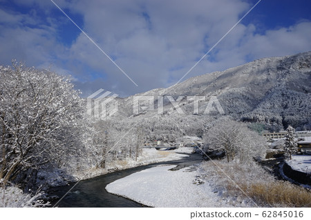 Iwaizumi is the world of silver 62845016