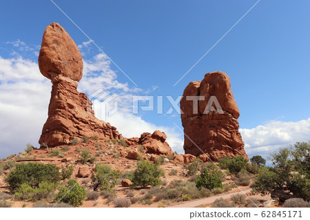 Balance Rock Arches National Park Utah USA Balance Rock Arches National Park Utah USA 62845171