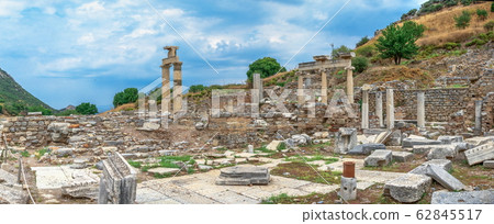 Prytaneion ruins in the ancient Ephesus, Turkey Prytaneion ruins in the ancient Ephesus, Turkey 62845517