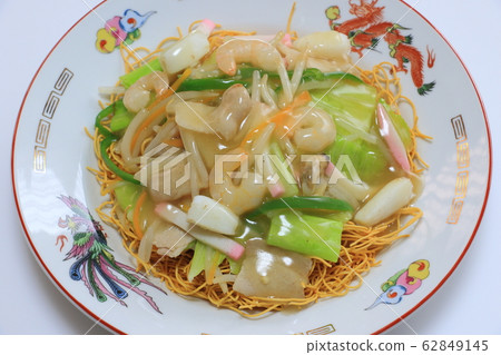 Dish udon Dish udon 62849145