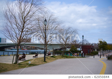 Yanagi Bridge Yanagi Bridge 62850844