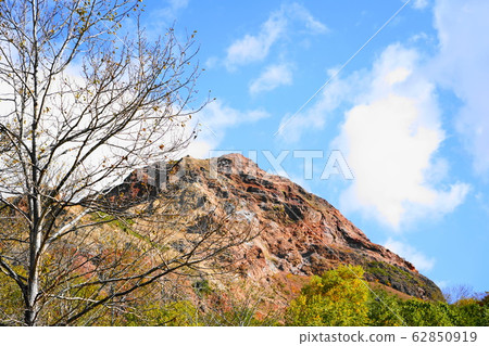 Showa Shinzan in winter 62850919