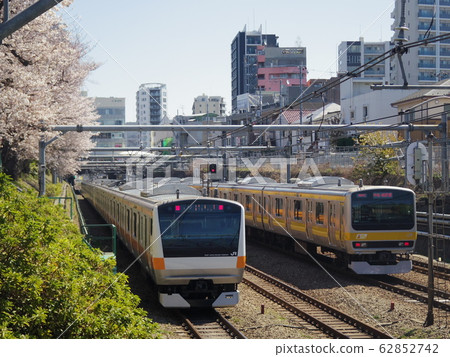 中央線東中野的櫻花 中央線東中野的櫻花 62852742