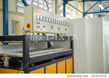 plant for the production of sandwich panels from 62854339