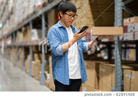 Portrait Asian men, staff, product counting Portrait Asian men, staff, product counting 62855488