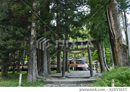 Takayama Line Takayama Line 62855657