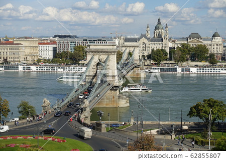 Budapest Szechenyi Bridge Budapest Szechenyi Bridge 62855807