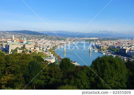 布達佩斯蓋勒特山的景色 62855809