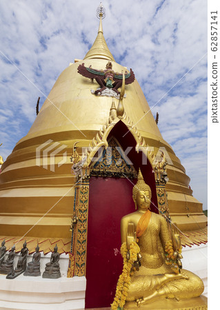 Thai temple Wat Hong Thong Thai temple Wat Hong Thong 62857141