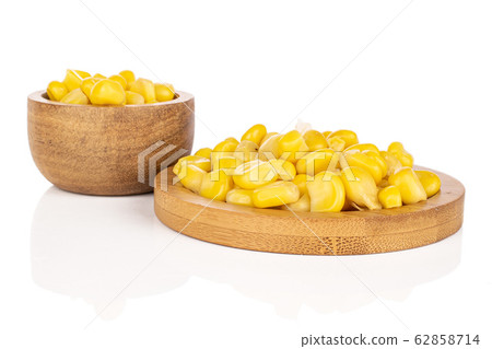 Yellow canned corn isolated on white 62858714