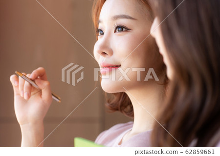 Women at work Women at work 62859661