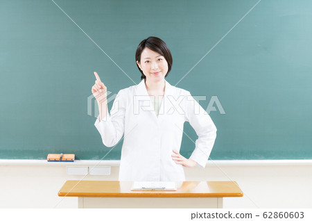 White woman White woman 62860603