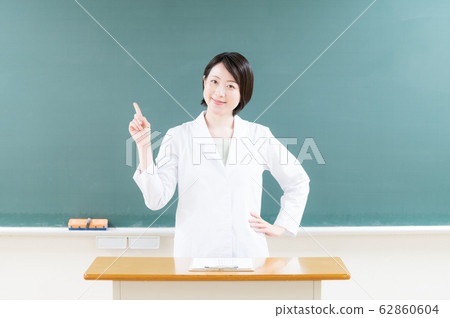 White woman White woman 62860604