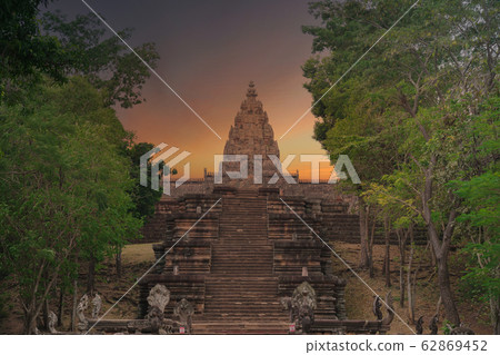 Thailand Phanom Lung Archaeological Site Approach 62869452