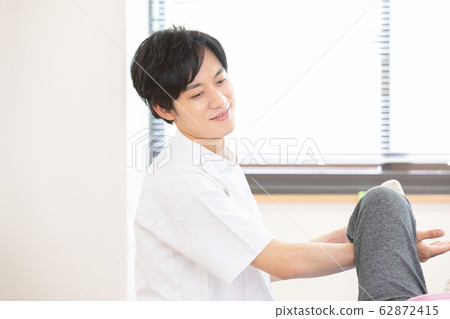 Medical rehab senior woman and doctor Medical rehab senior woman and doctor 62872415