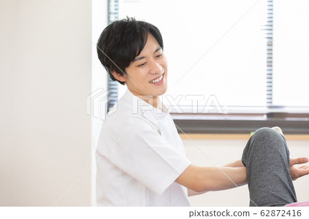 Medical rehab senior woman and doctor Medical rehab senior woman and doctor 62872416