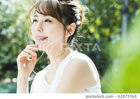 Woman Morning Beauty Lifestyle Woman Morning Beauty Lifestyle 62873568