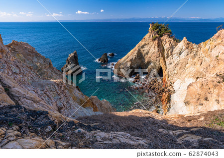 "Shizuoka Prefecture" Koganezaki, natural scenery 62874043