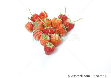 Heart made from strawberry, isolated on white Heart made from strawberry, isolated on white 62874518