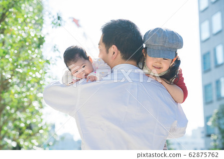 Childcare male back 62875762