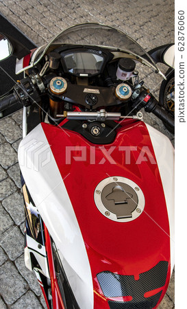 Ducati motorcycle 62876060