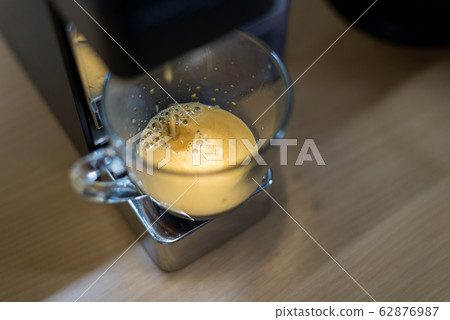 espresso machine with hot coffee in glass for refreshment espresso machine with hot coffee in glass for refreshment 62876987