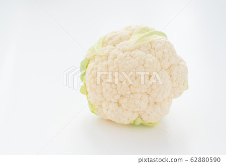 cauliflower  62880590