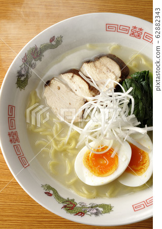 雞肉白湯拉麵 62882343