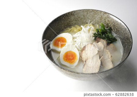 Chicken white ramen Chicken white ramen 62882638