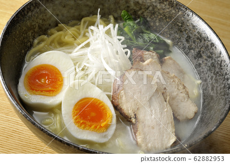 Shirayu noodles 62882953