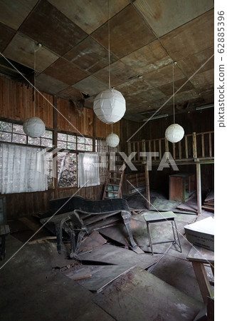 Ruins Tatsunocho Sakagawa Elementary School Kuwazaki Winter School Closed 62885396