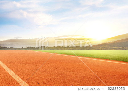 Running track 62887053