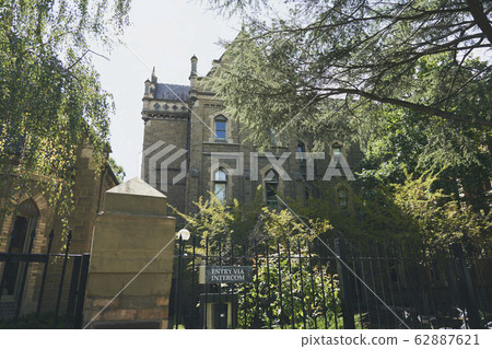 Melbourne brick building landscape Melbourne brick building landscape 62887621